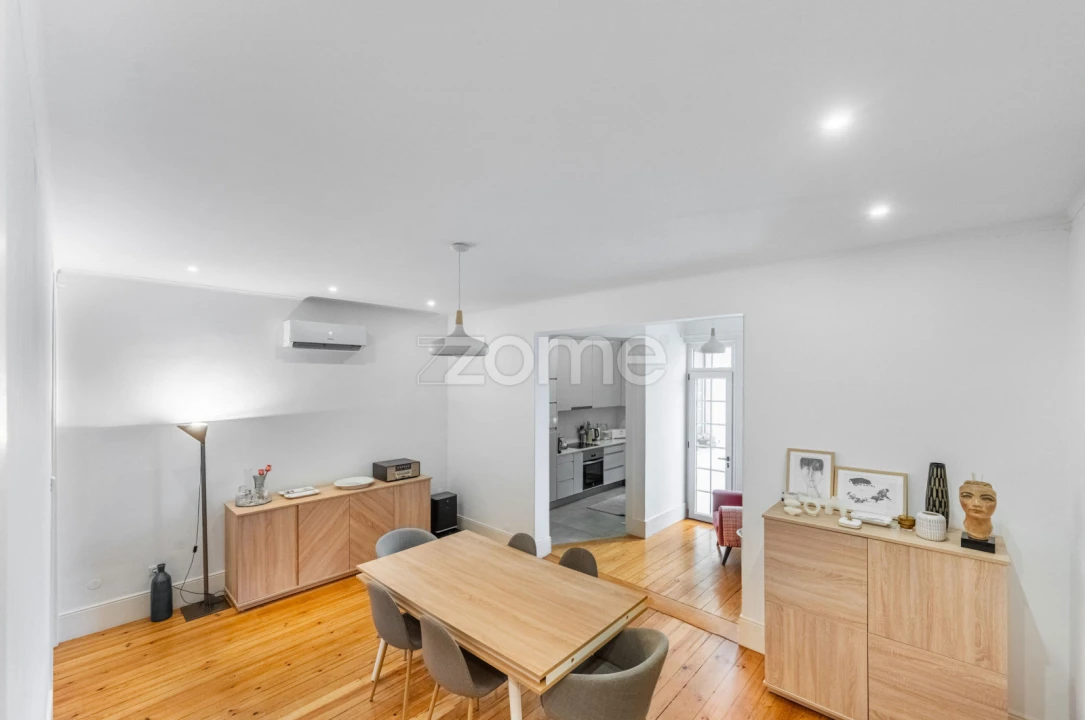 Moradia T3 para Venda em Campanhã Foto 4