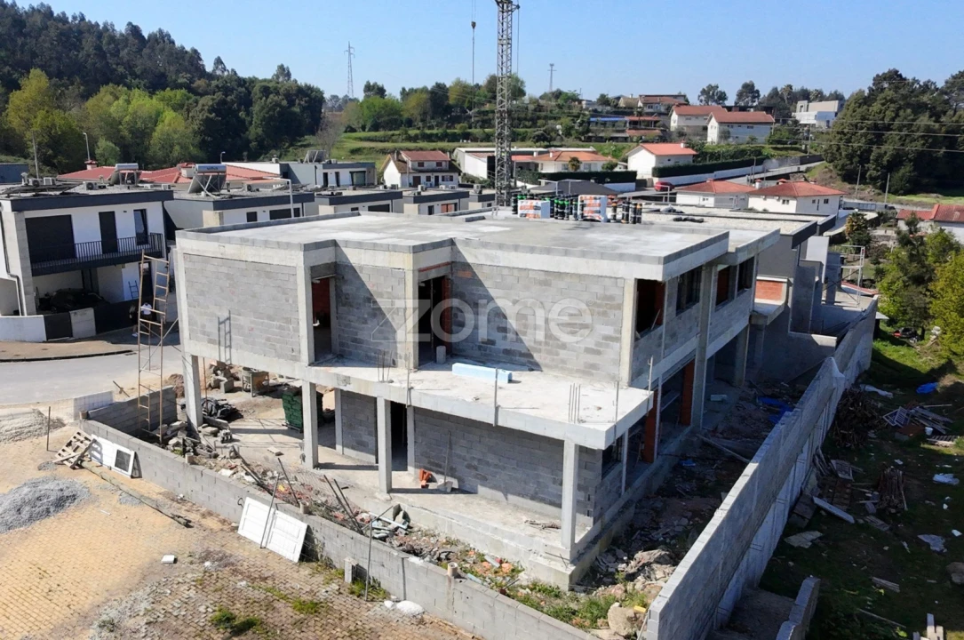 Moradia T3 para Venda em Vale (São Cosme), Telhado e Portela Foto 13