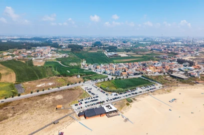 Moradia T4 para Venda em Perafita, Lavra e Santa Cruz do Bispo