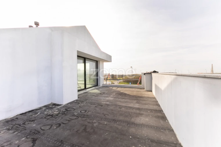 Moradia T4 para Venda em Perafita, Lavra e Santa Cruz do Bispo Foto 7