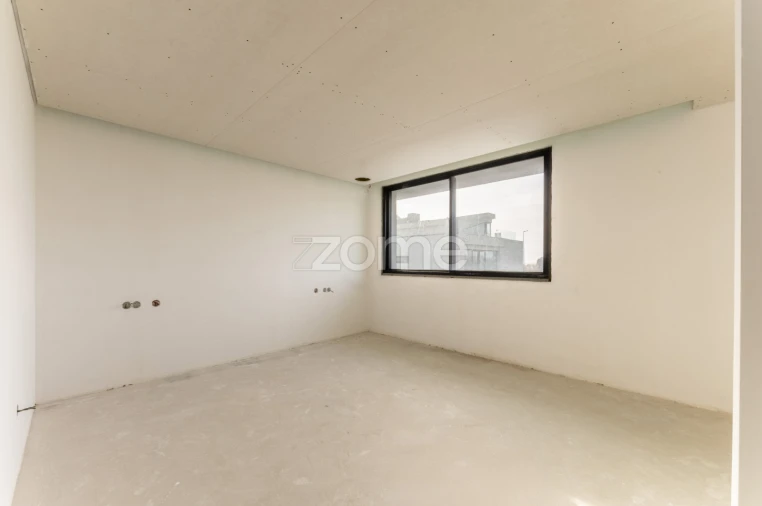 Moradia T4 para Venda em Perafita, Lavra e Santa Cruz do Bispo Foto 27