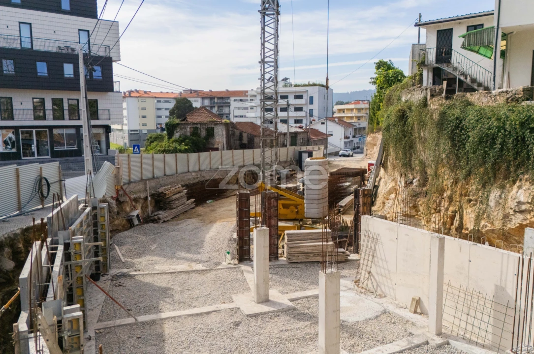 Apartamento T1 para Venda em Paços de Ferreira Foto 16