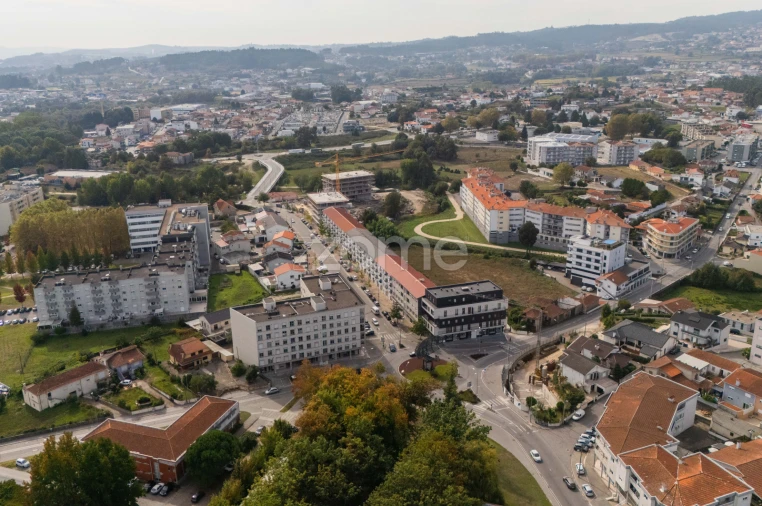 Apartamento T1 para Venda em Paços de Ferreira Foto 11