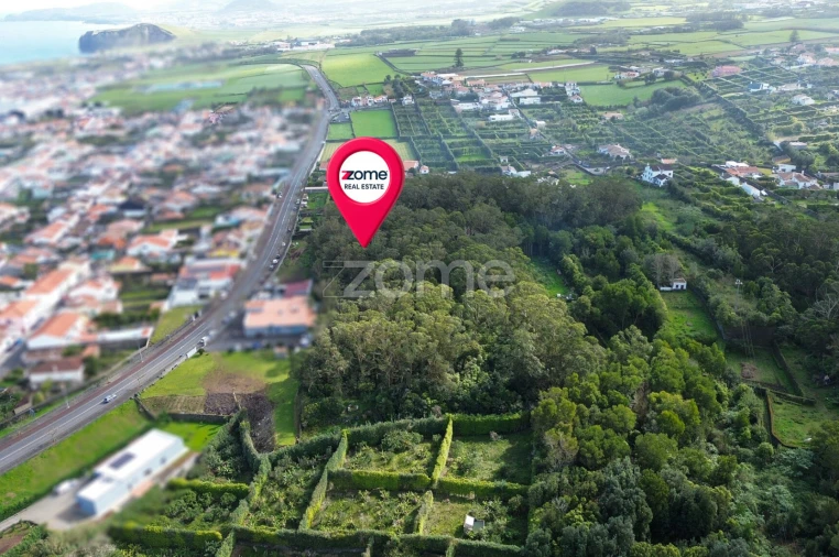 Terreno para Venda em Rabo de Peixe Foto 6