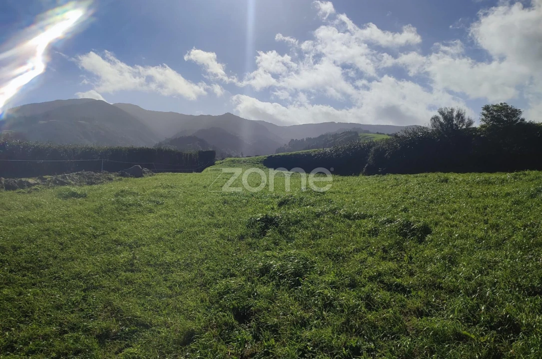 Terreno para Venda em Algarvia Foto 3