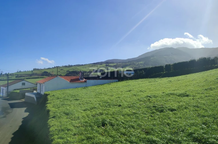 Terreno para Venda em Algarvia Foto 9