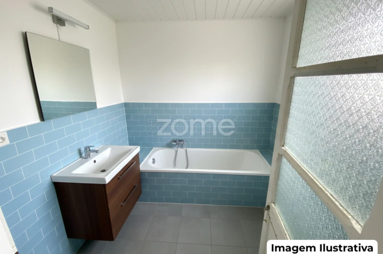 Moradia T2 para Venda em Povoação Foto 11