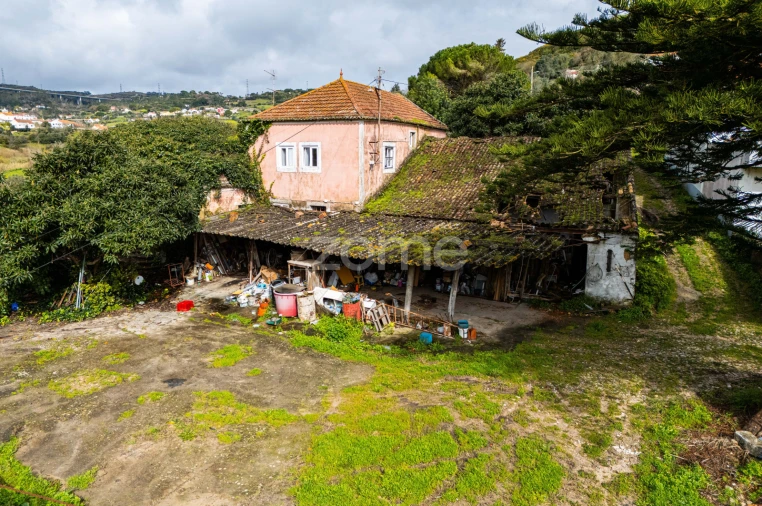 Terreno Comércio / Armazém para Venda em Alverca do Ribatejo e Sobralinho Foto 11