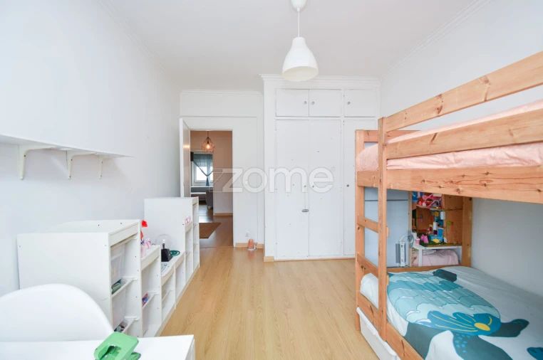 Apartamento T2 para Venda em Carcavelos e Parede Foto 15