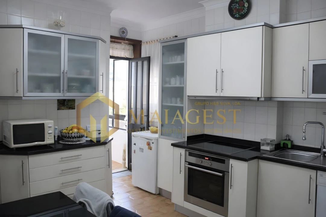 Apartamento T2 para Venda em Vilar de Andorinho Foto 6