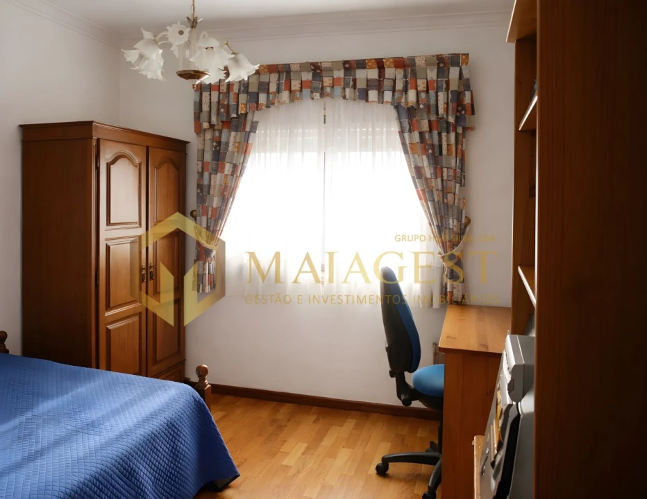 Apartamento T2 para Venda em Vilar de Andorinho Foto 8