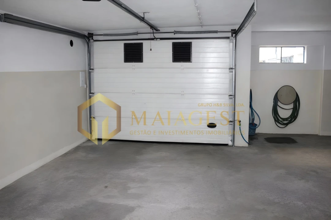 Apartamento T2 para Venda em Vilar de Andorinho Foto 19