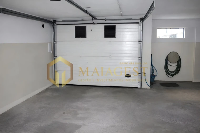 Apartamento T2 para Venda em Vilar de Andorinho Foto 19