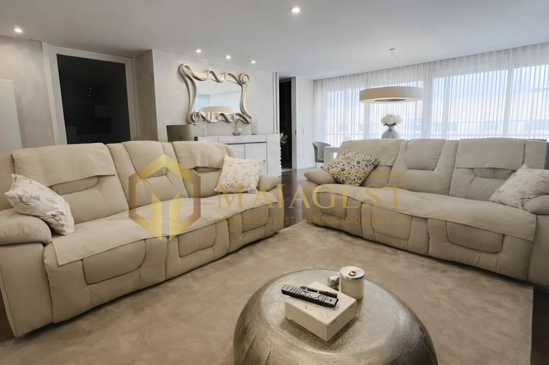 Apartamento T3 para Arrendamento em Canidelo Foto 1