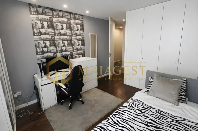 Apartamento T3 para Arrendamento em Canidelo Foto 11