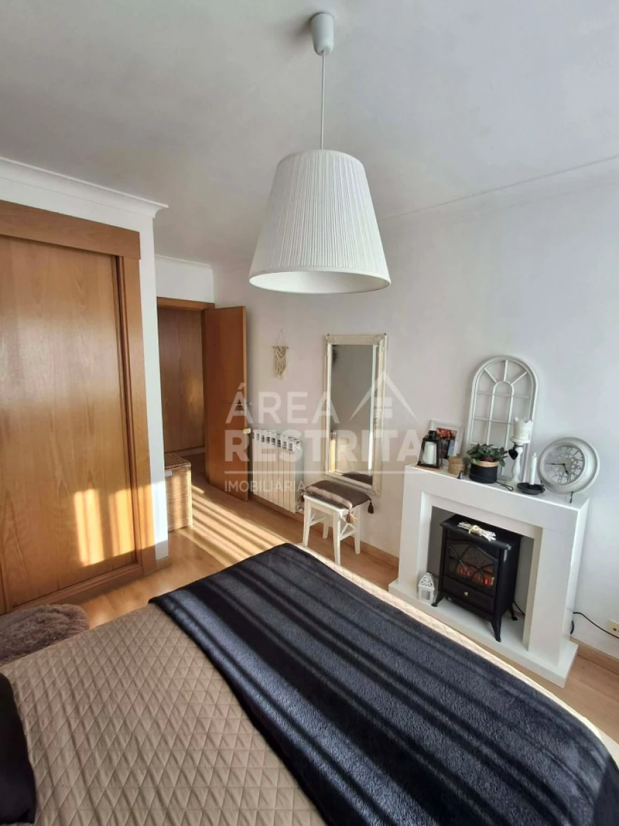 Apartamento T2 para Venda em Barreiro e Lavradio Foto 4