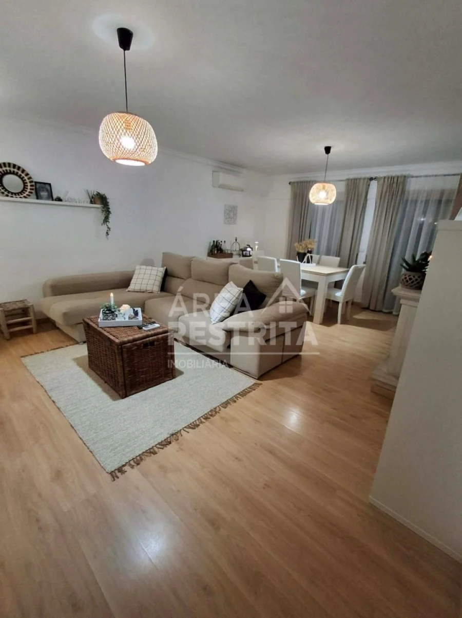 Apartamento T2 para Venda em Barreiro e Lavradio Foto 10