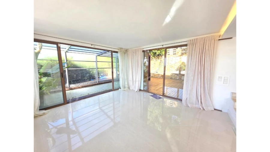 Moradia T3 para Venda em Alcabideche Foto 14