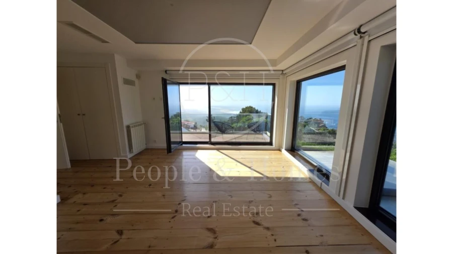 Moradia T3 para Venda em Alcabideche Foto 32