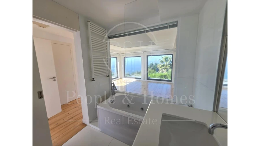 Moradia T3 para Venda em Alcabideche Foto 36