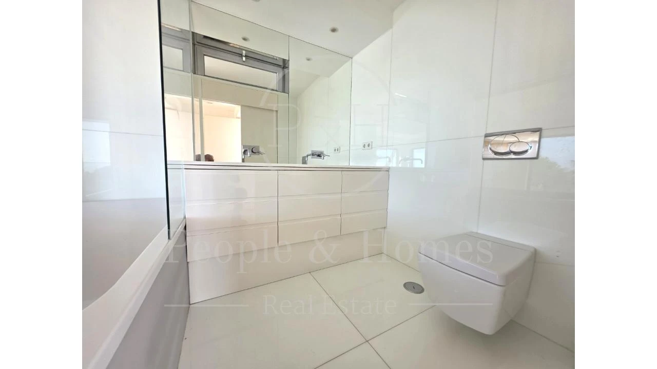 Moradia T3 para Venda em Alcabideche Foto 37