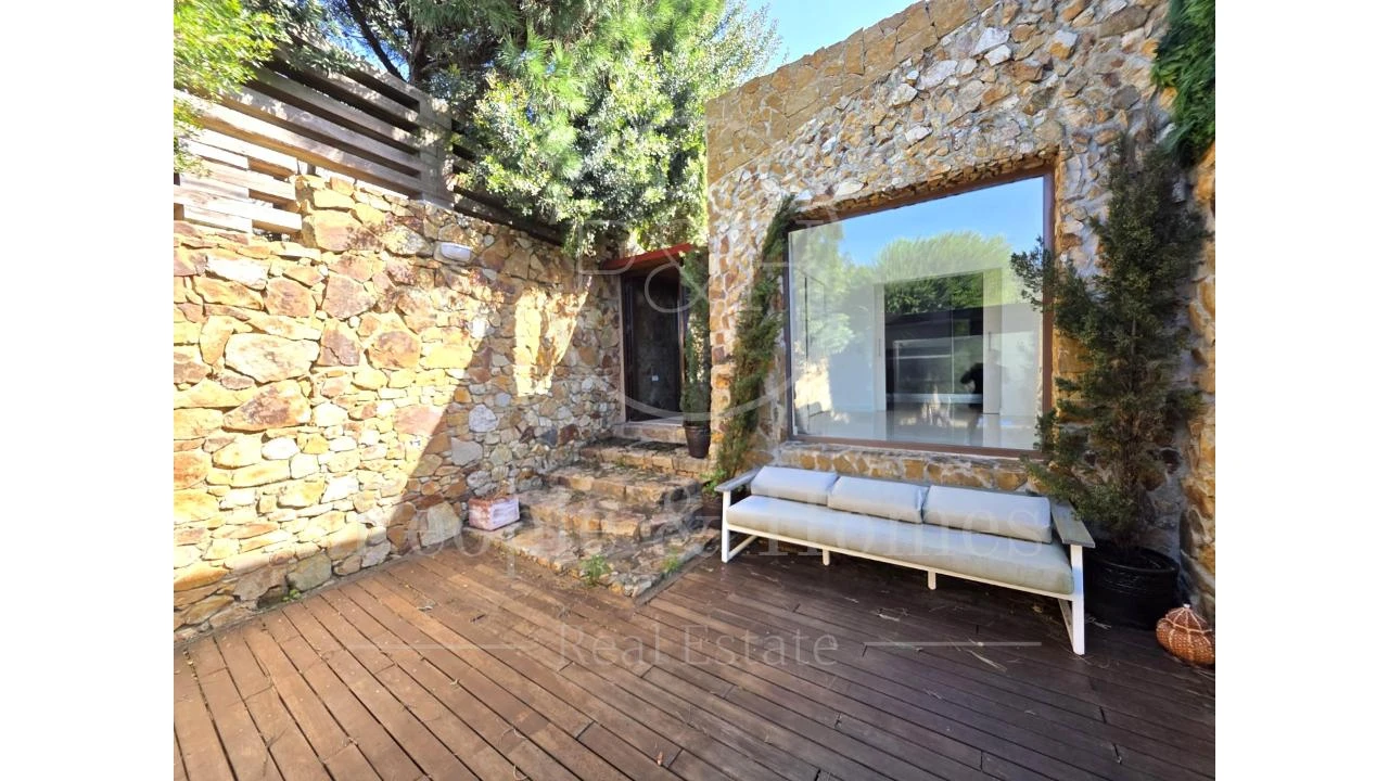 Moradia T3 para Venda em Alcabideche Foto 5