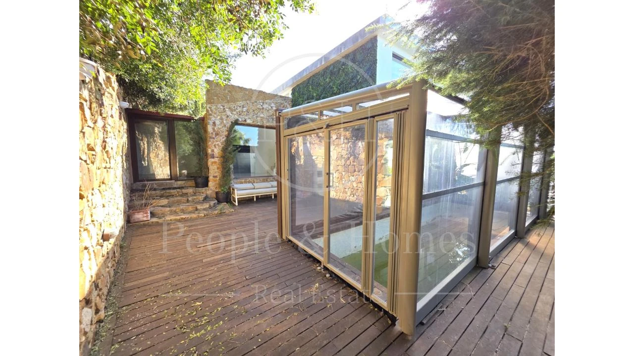 Moradia T3 para Venda em Alcabideche Foto 6