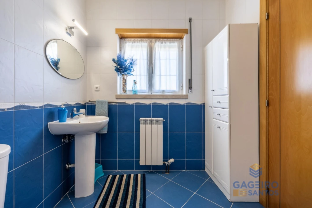 Moradia T4 para Venda em São Martinho do Porto Foto 30