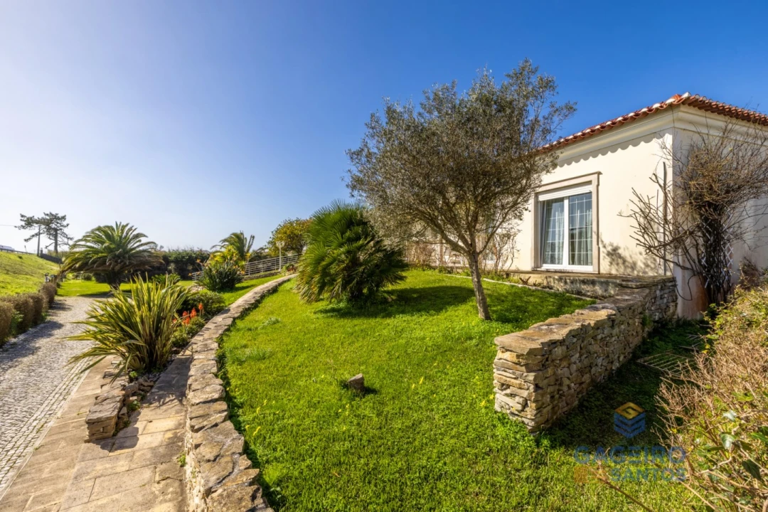 Moradia T4 para Venda em São Martinho do Porto Foto 45