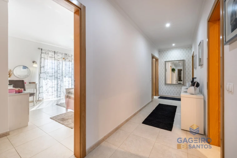 Moradia T4 para Venda em São Martinho do Porto Foto 24