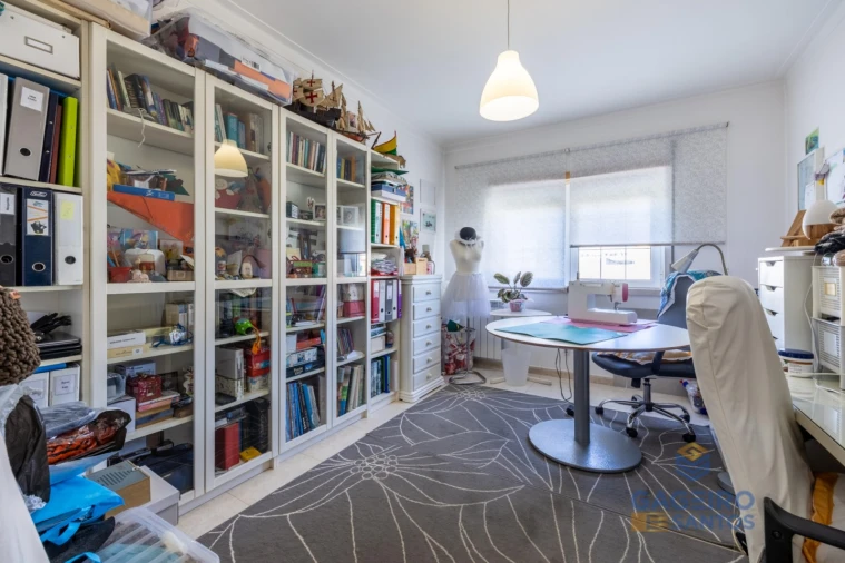 Moradia T4 para Venda em São Martinho do Porto Foto 32