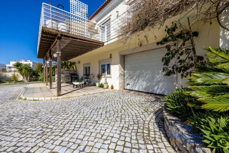 Moradia T4 para Venda em São Martinho do Porto Foto 54