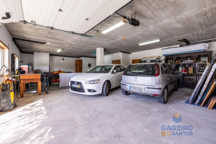 Moradia T4 para Venda em São Martinho do Porto Foto 55