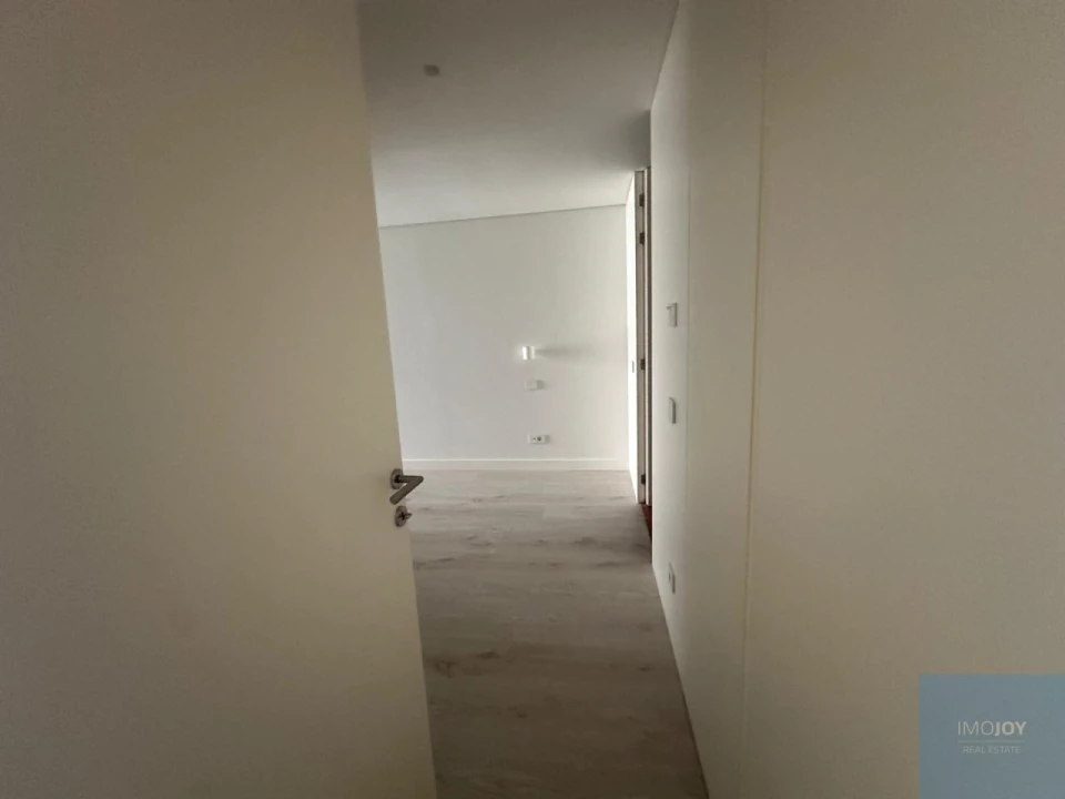 Apartamento T2 para Venda em Santa Marinha e São Pedro da Afurada Foto 5