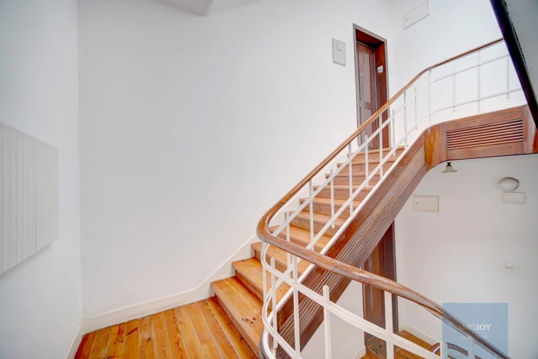 Apartamento T3 para Venda em Algés, Linda-A-Velha e Cruz Quebrada-Dafundo Foto 27