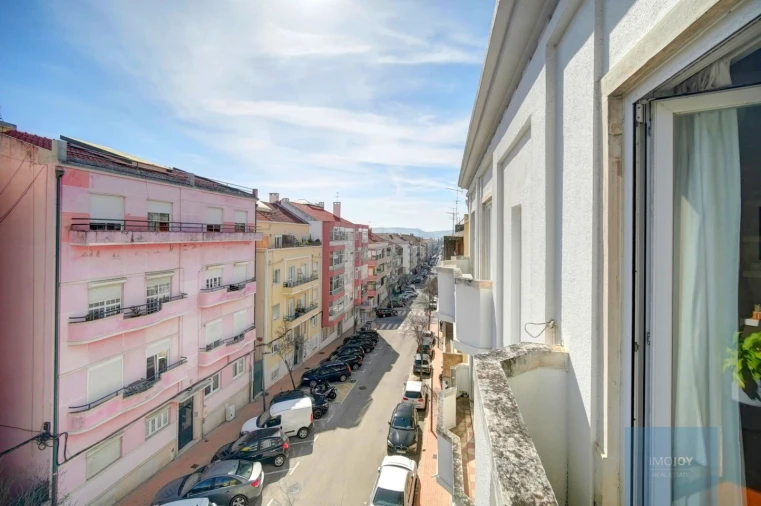 Apartamento T3 para Venda em Algés, Linda-A-Velha e Cruz Quebrada-Dafundo Foto 31