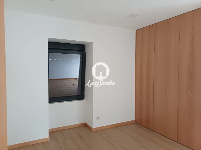 Apartamento T2 para Venda em Durrães e Tregosa Foto 7