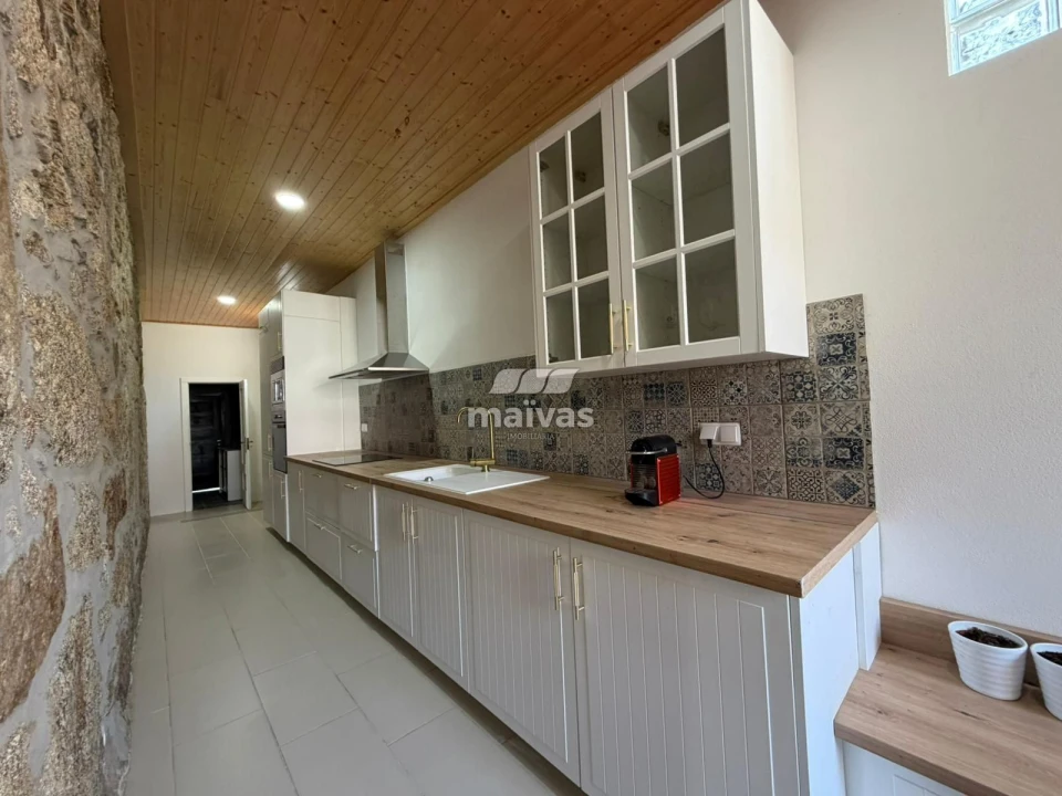 Moradia T3 para Venda em Sabariz Foto 7