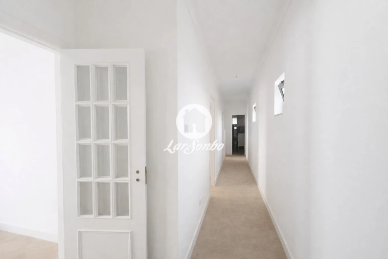 Apartamento T3 para Venda em Balugães Foto 22