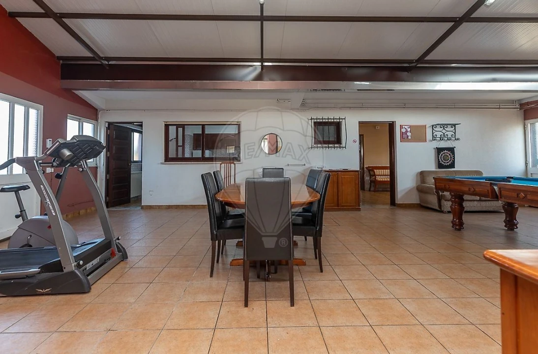 Moradia T6 para Venda em Covões e Camarneira Foto 12