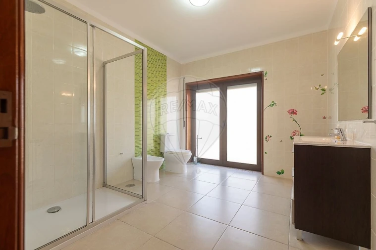 Moradia T6 para Venda em Covões e Camarneira Foto 20