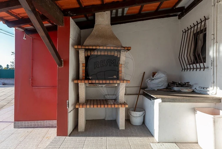 Moradia T6 para Venda em Covões e Camarneira Foto 29