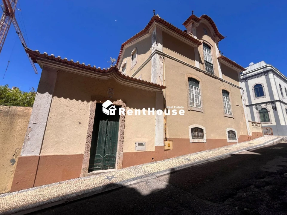 Moradia T7 para Venda em Buarcos Foto 2