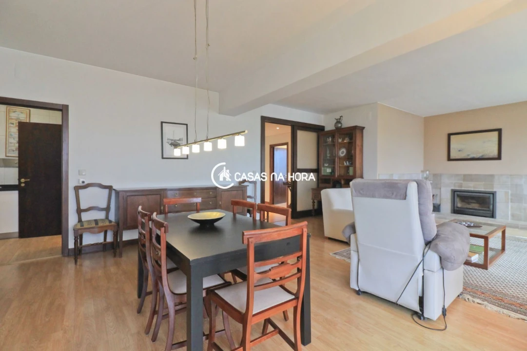 Apartamento T3 para Arrendamento em Ramalde Foto 23