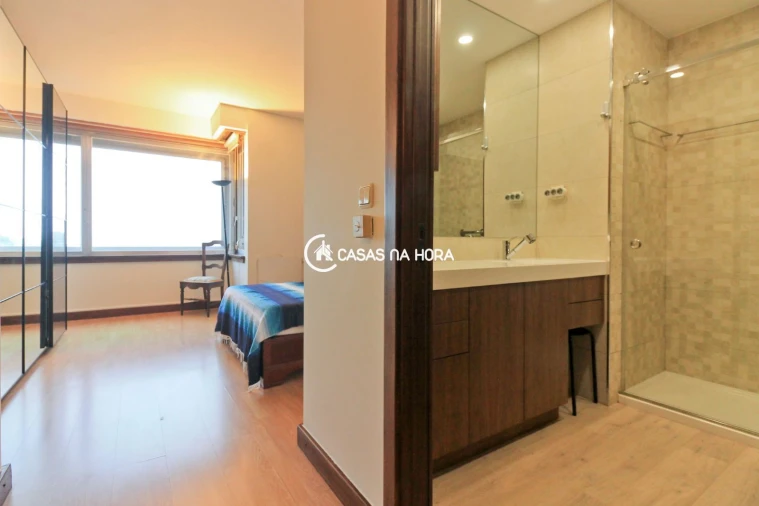 Apartamento T3 para Arrendamento em Ramalde Foto 26