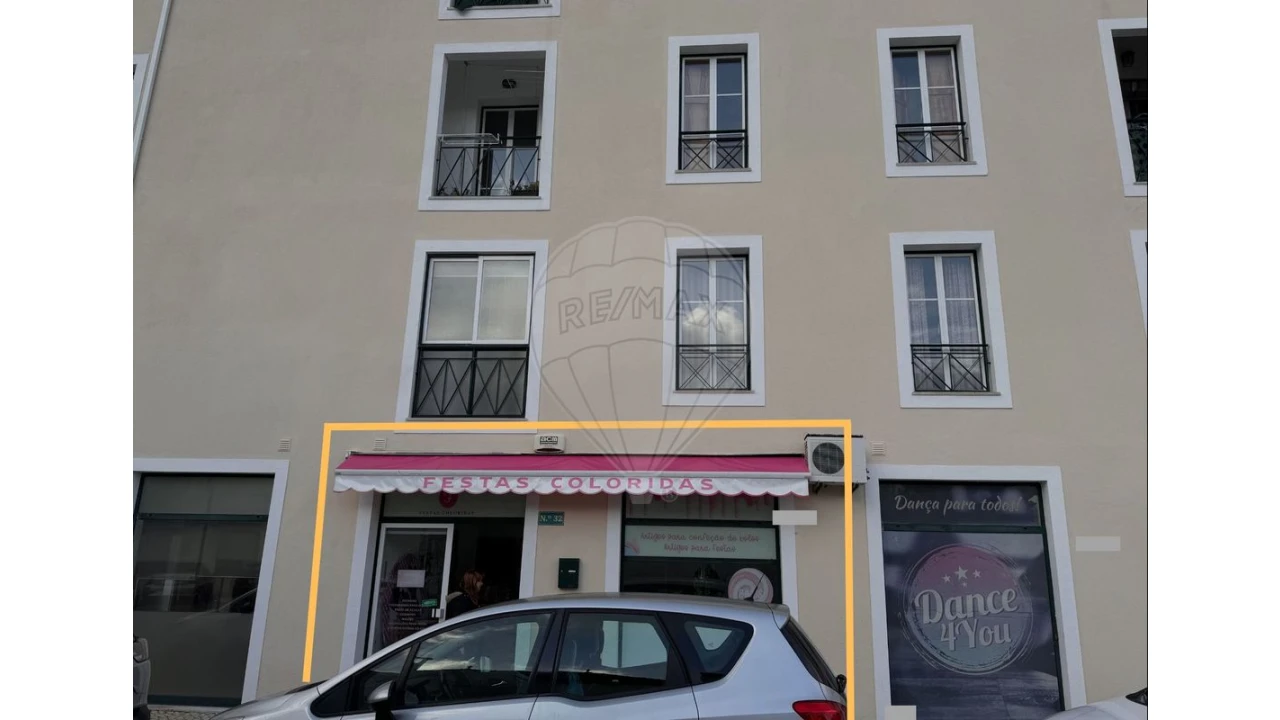 Loja para Venda em Castanheira do Ribatejo e Cachoeiras Foto 5