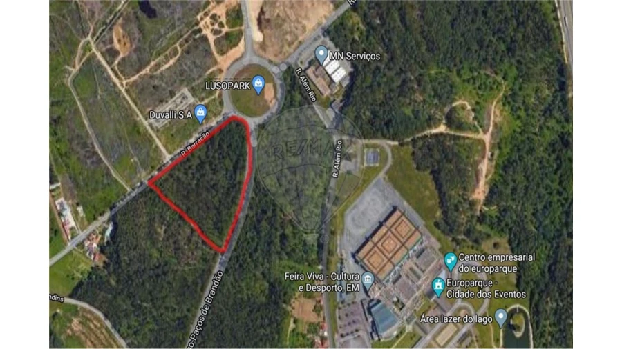 Terreno para Venda em Santa Maria da Feira, Travanca, Sanfins e Espargo Foto 1