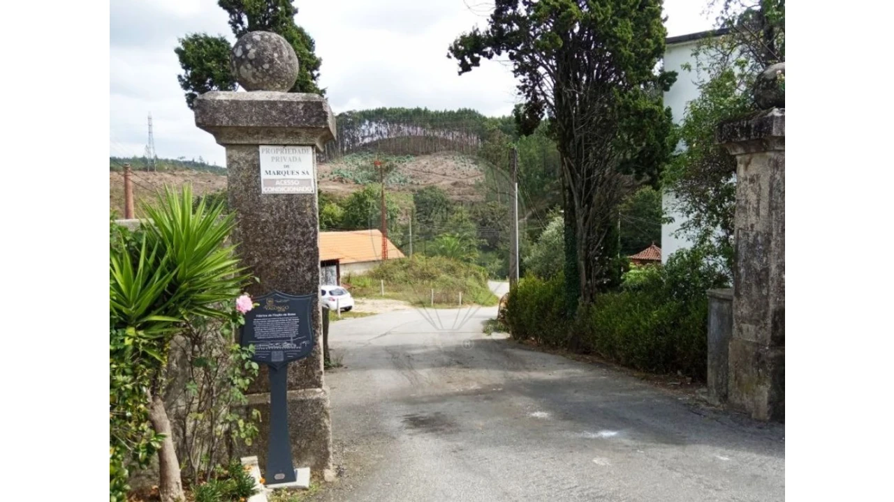 Quinta T0 para Venda em Campo e Sobrado Foto 1