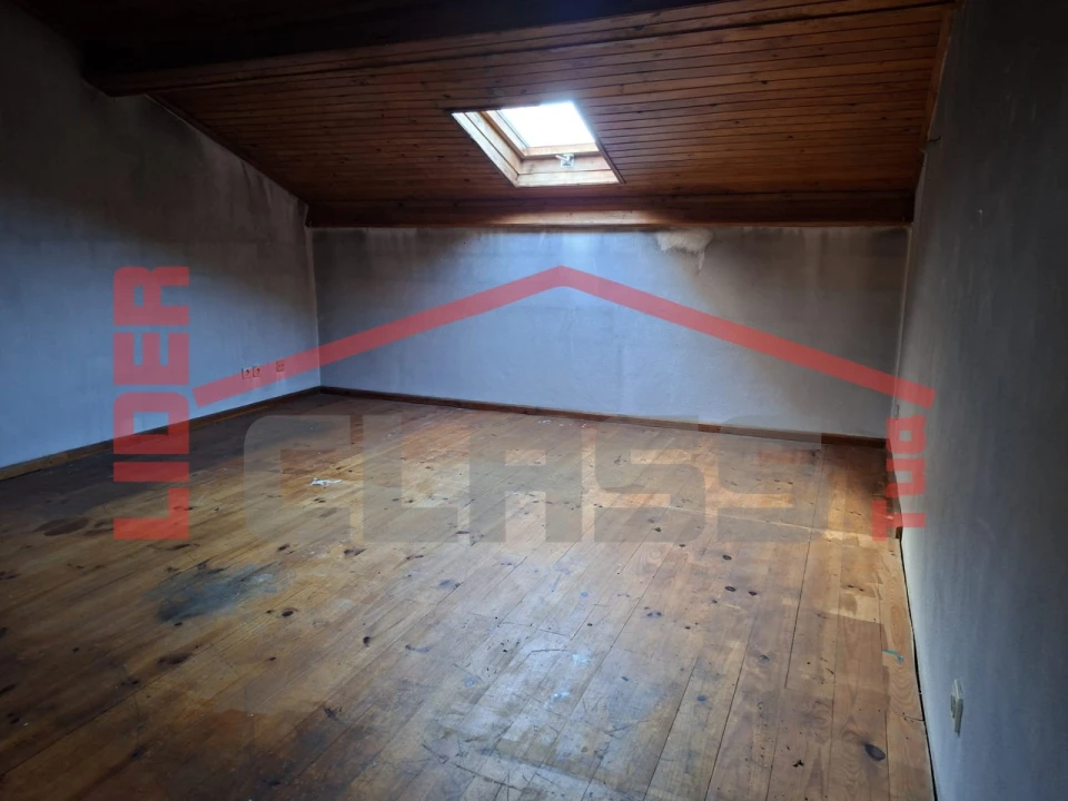 Moradia T2 para Venda em Alfandega da Fe Foto 13