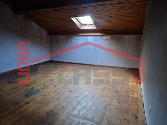 Moradia T2 para Venda em Alfandega da Fe Foto 13